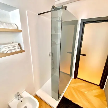 1min Da E Duomo Prestigioso * Como