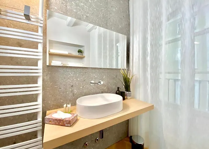 1min Da E Duomo Prestigioso Como